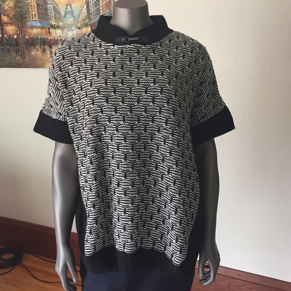 Charlie B Sweater Poncho